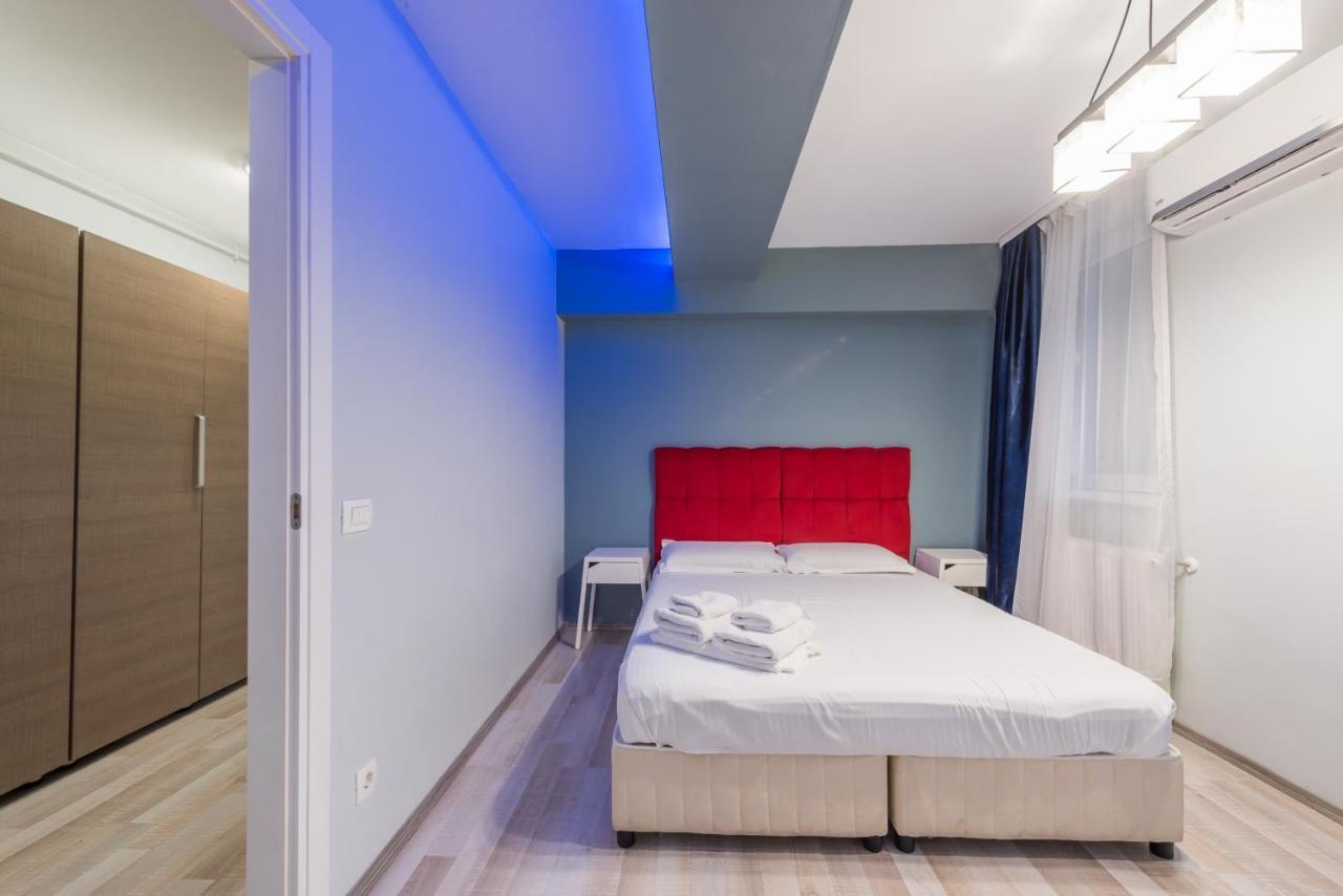 Royal Accommodation Boekarest Buitenkant foto